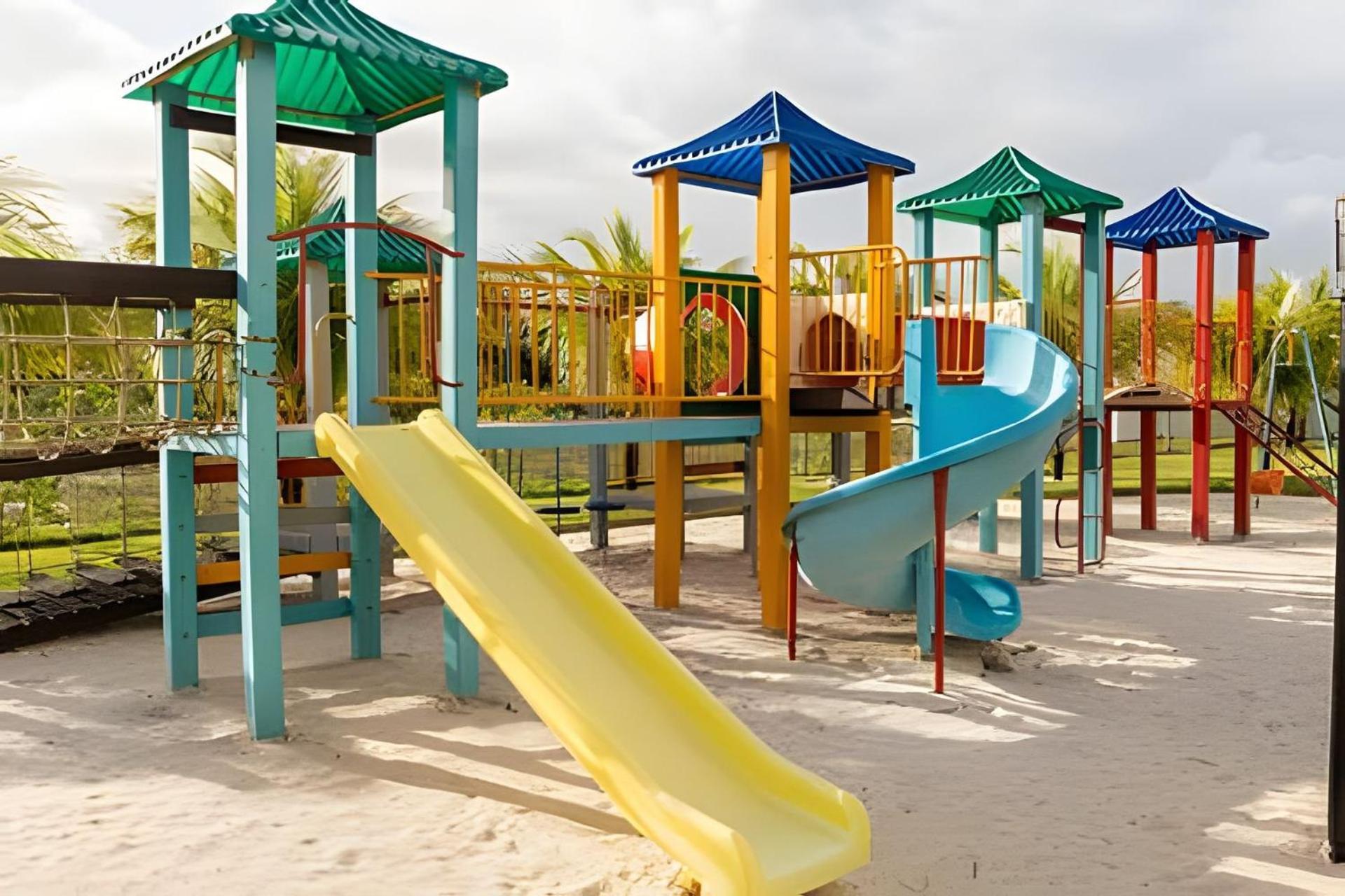 Complexo Iberostar - Praia Do Forte Bahia - Imoveis De Luxo, De 2 E 3 Quartos No Melhor Local Da Praia Do Forte Mata de Sao Joao Ngoại thất bức ảnh